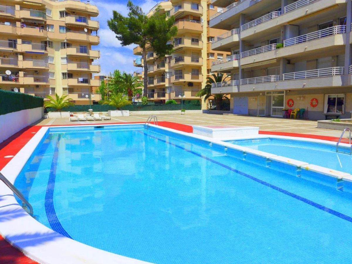 Apartamentos Ch Salou Bagian luar foto